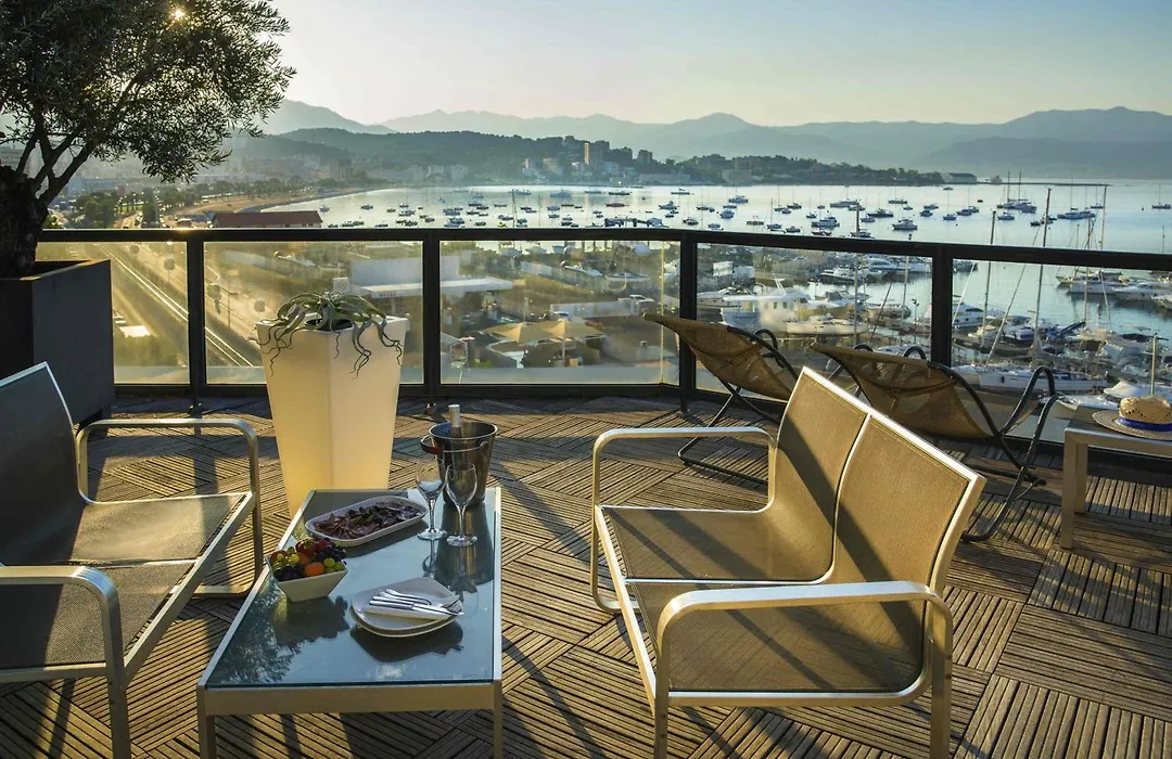 Mercure Ajaccio-1